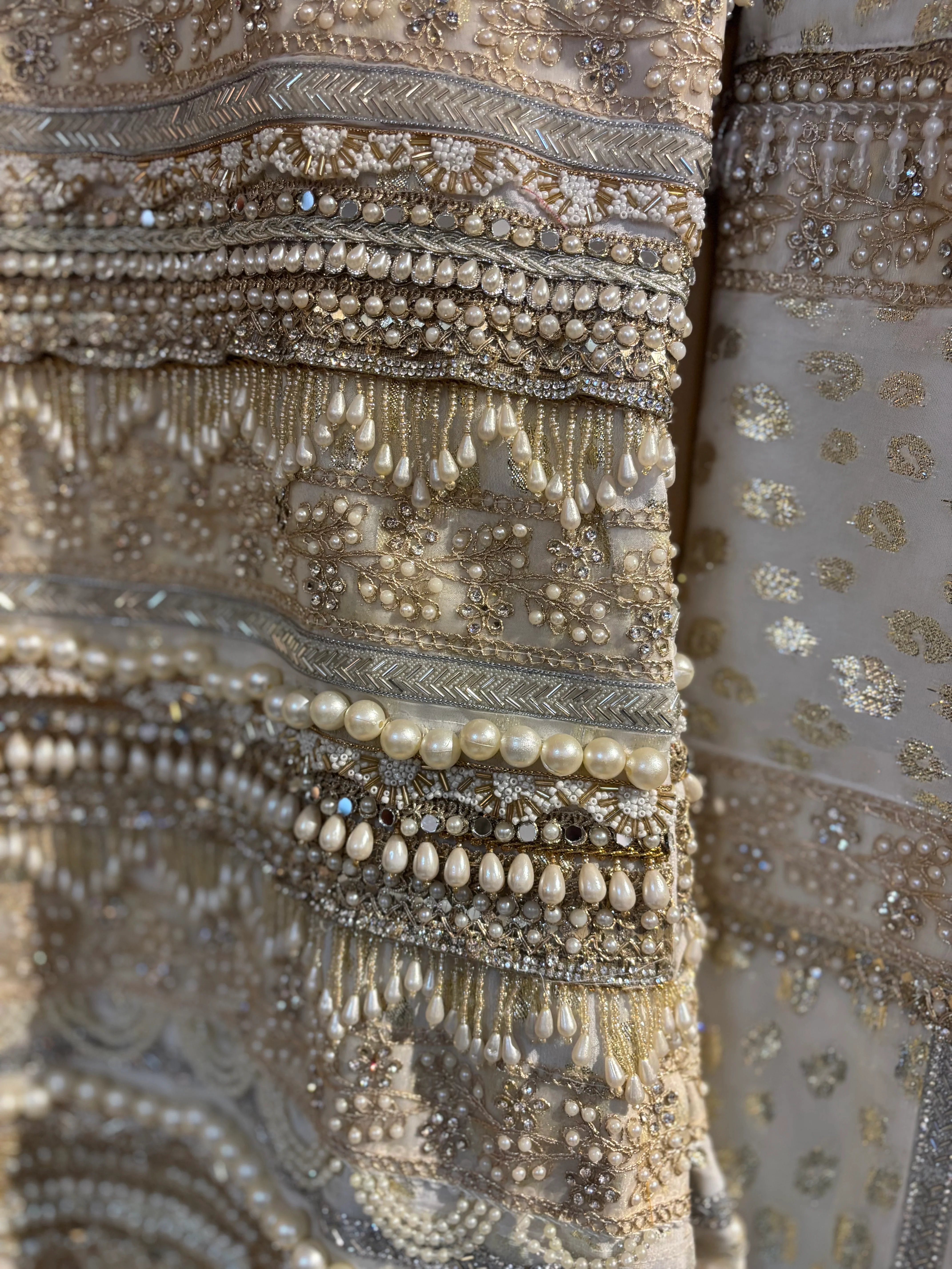 Chaand Khwaab Pearl Sharara - Image 3