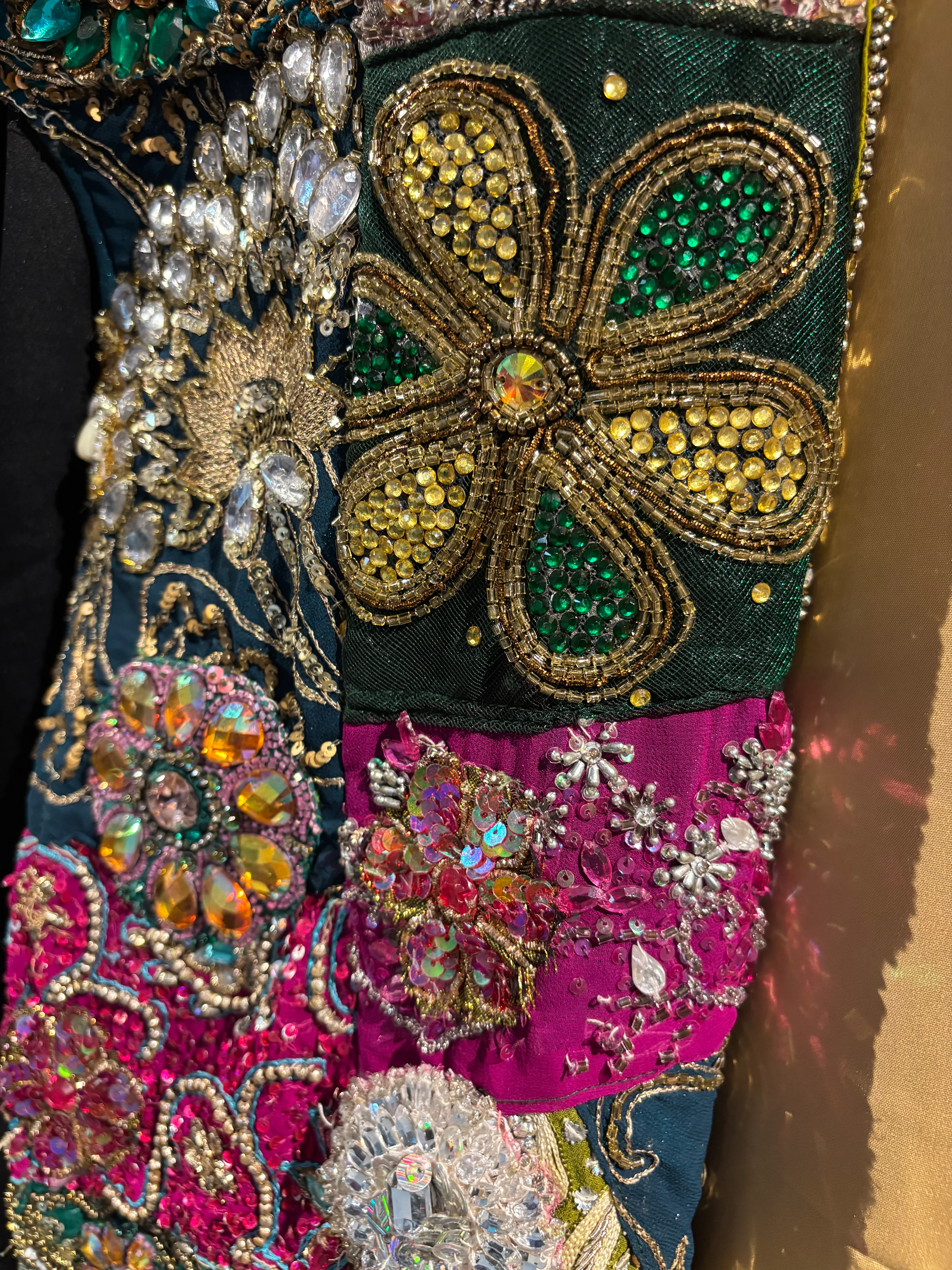 Emerald Enigma Handcrafted Fusion Set - Image 7