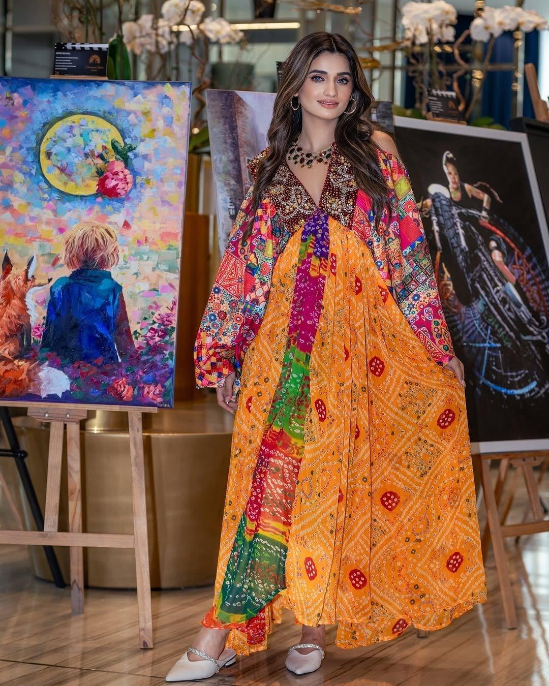 Kaftan Embellished Dress - Image 4