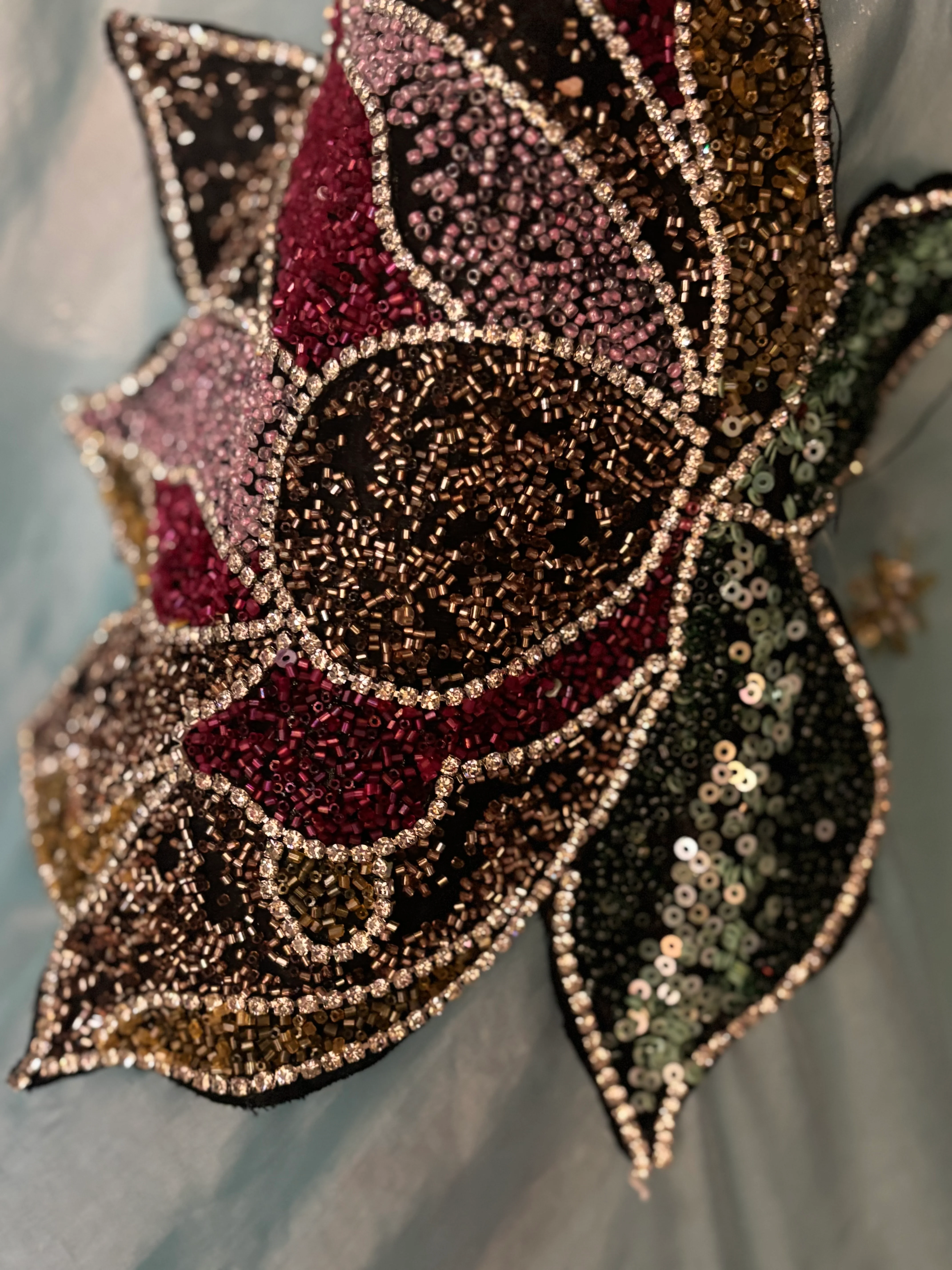 Pariza - Lotus Embroidered Suit Set - Image 4
