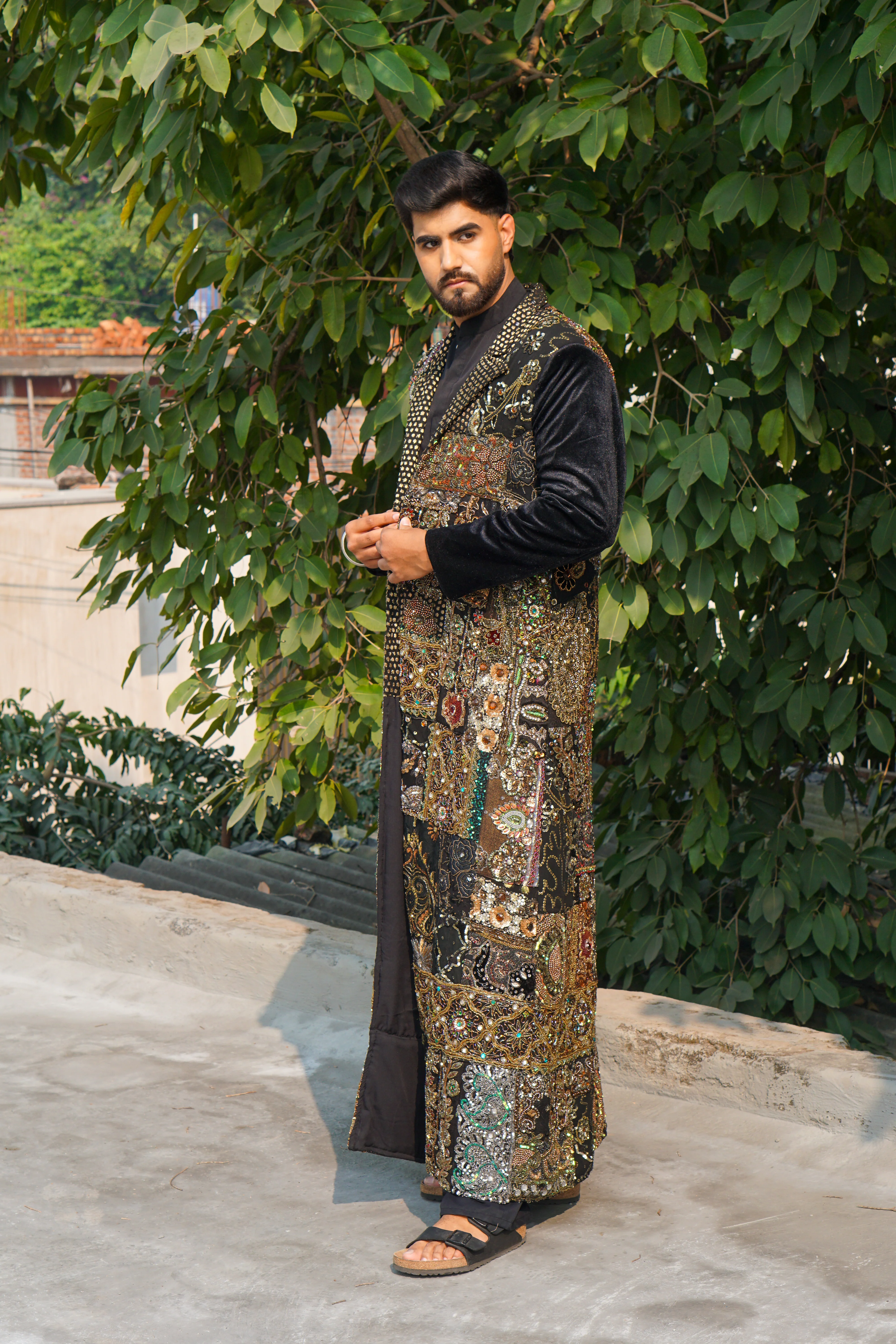 Sultan-E-Noor Regal Heritage Sherwani Coat - Image 3